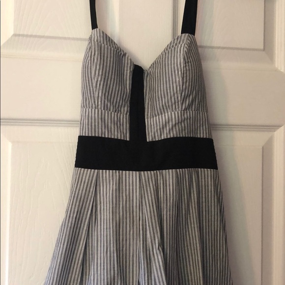 Striped dress - Picture 2 of 5